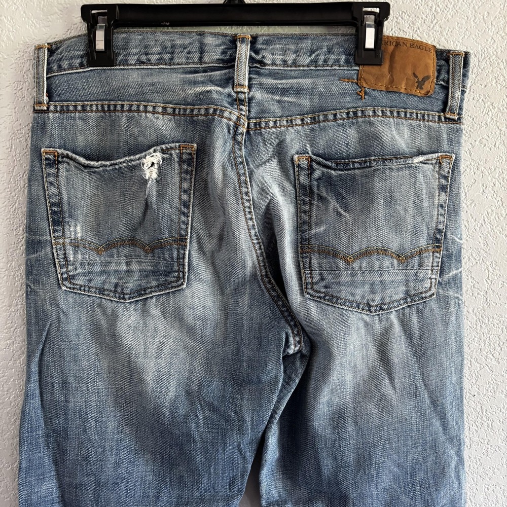 American Eagle Bootcut Jeans Mens 33x32 Blue Distressed Frayed Holes Baggy - Picture 4 of 8